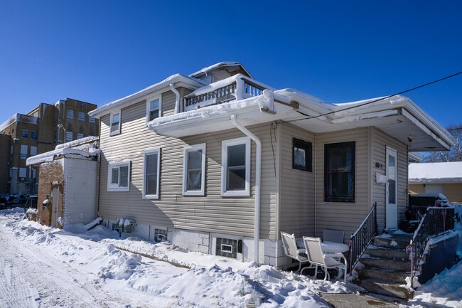 Photo - 6014 W Lincoln Ave Apartments Unit 6014 A