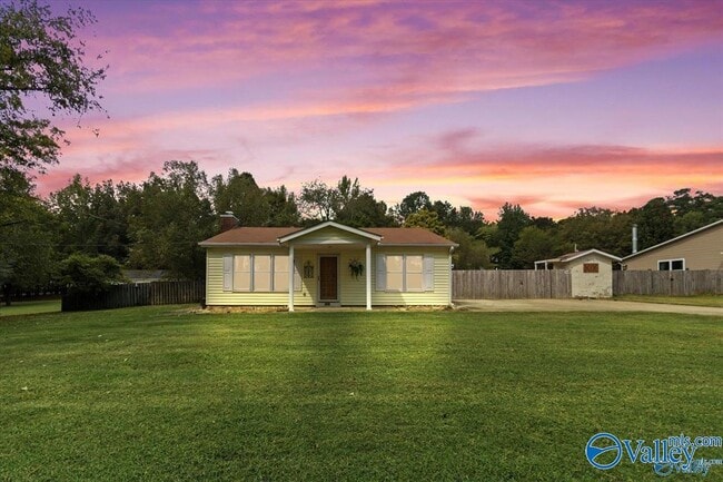 Building Photo - 8565 Curtis Rd