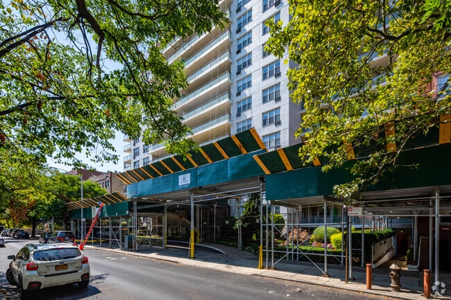 Photo - 370 Ocean Pky