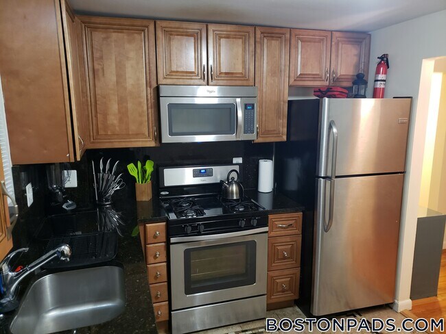 Photo - 21 Oxford Cir