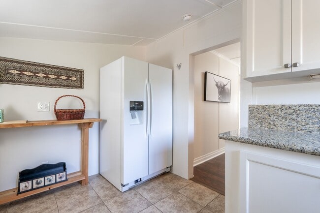 Photo - 272 W Carmel Valley Rd Unit A