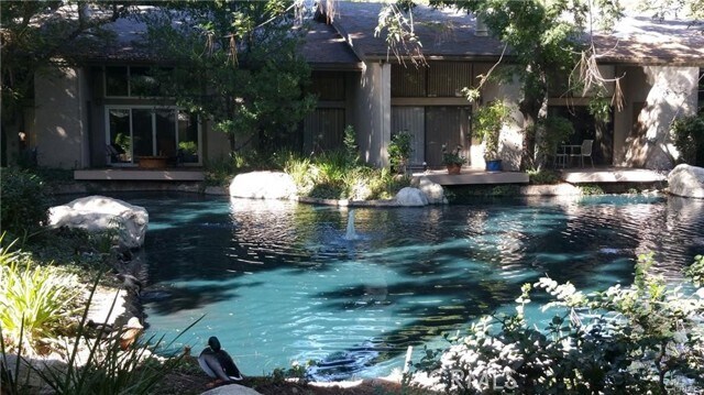 Photo - 4900 4900 E Chapman Ave Unidad 112