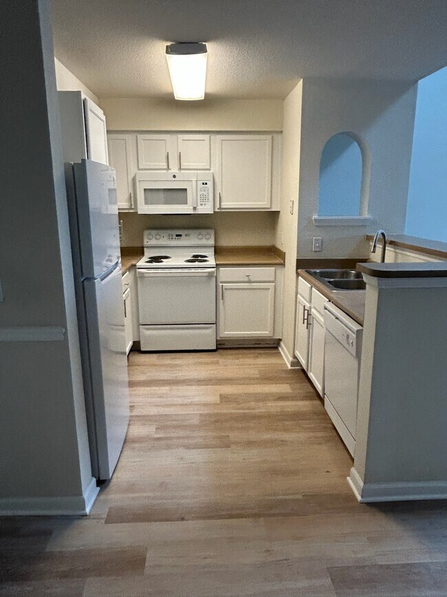 Photo - 8550 Touchton Rd