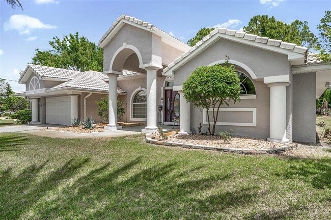 Photo - 20 Woodford Ln
