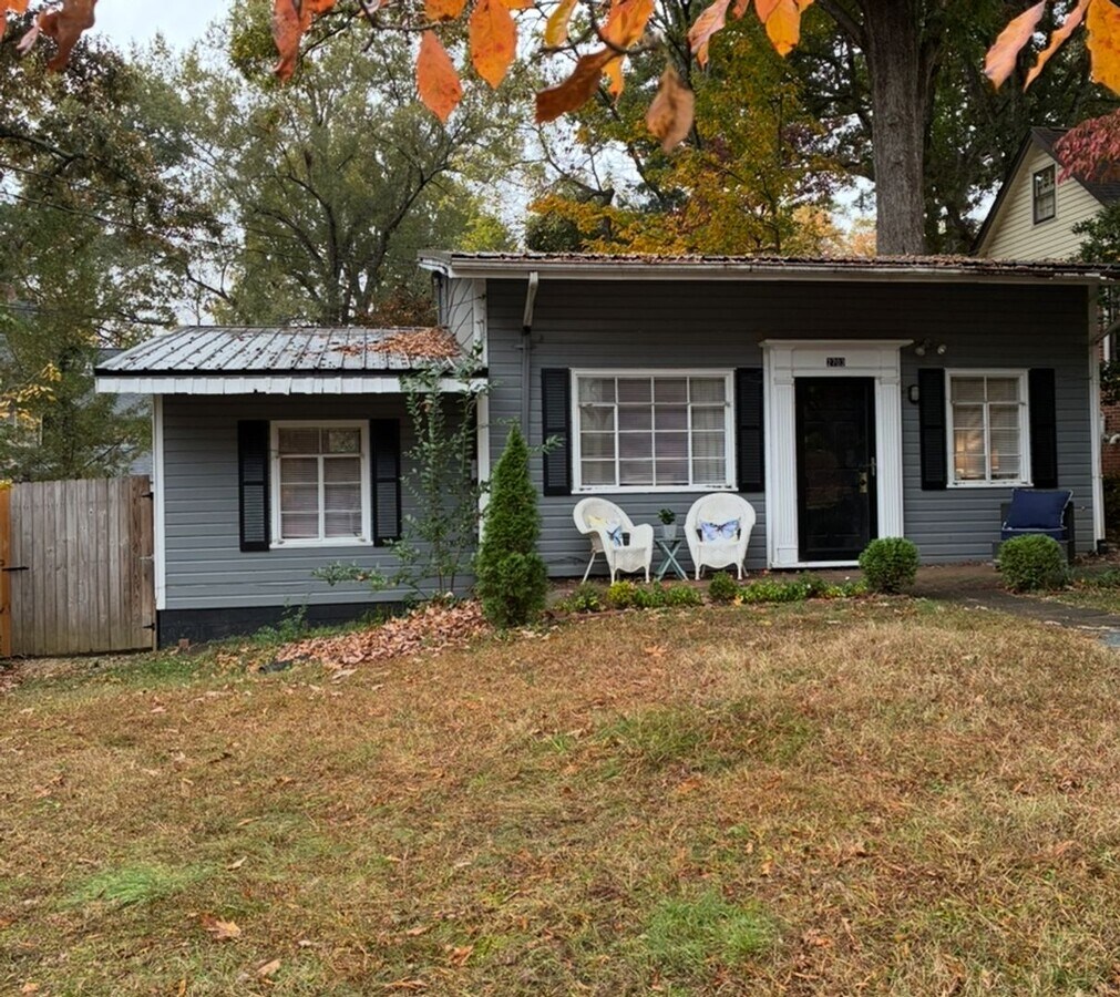 Photo - 2703 Bedford Ave