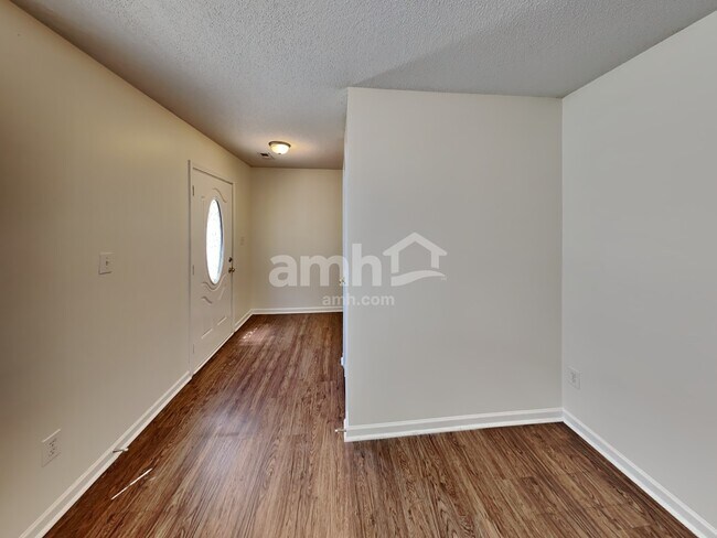 Photo - 1002 Finley Ct