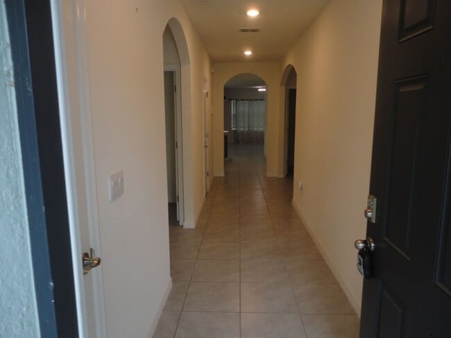 Photo - Lake Diamond North 4/2 Home