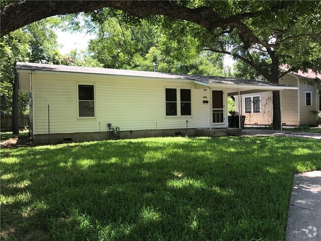 Building Photo - 1007 E 38th St Rental