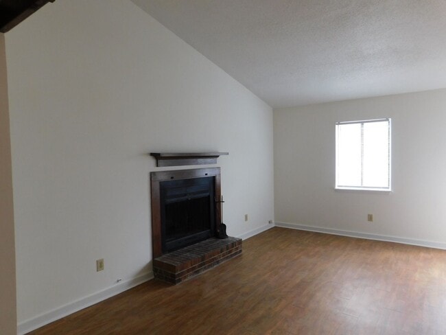 Photo - Affordable Gem!