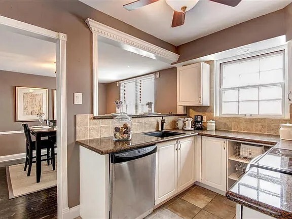 Photo - 925 S Hanley Rd Unit F