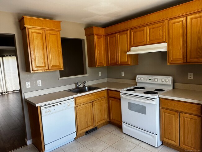 Photo - 44 Taft Pointe Unit 3