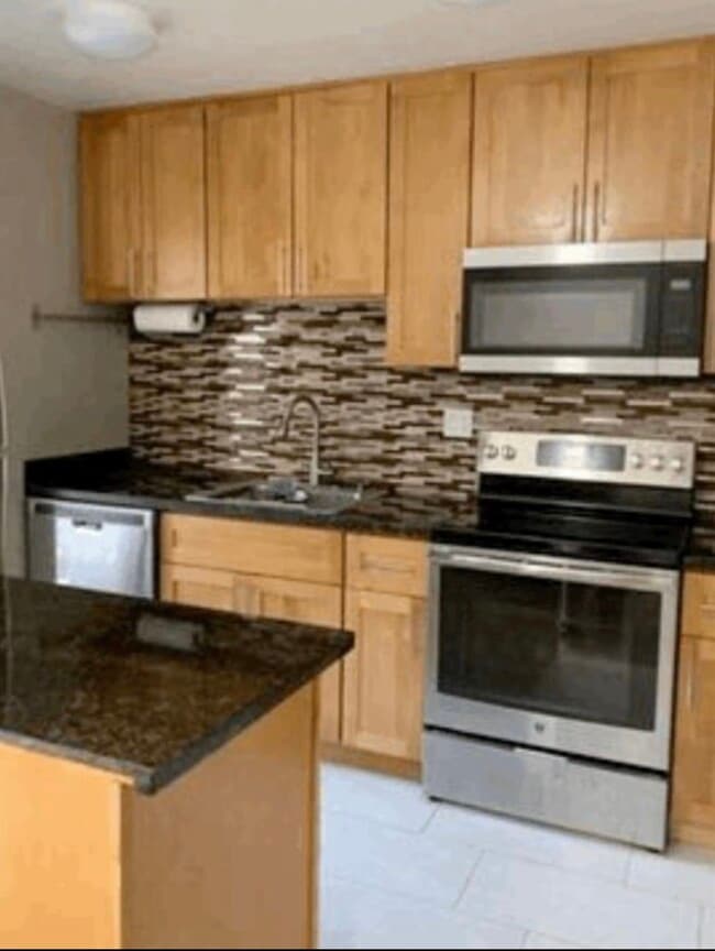 Photo - 256 Camelback Rd
