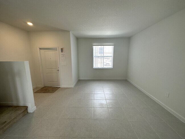 Photo - 2330 NW 125 St