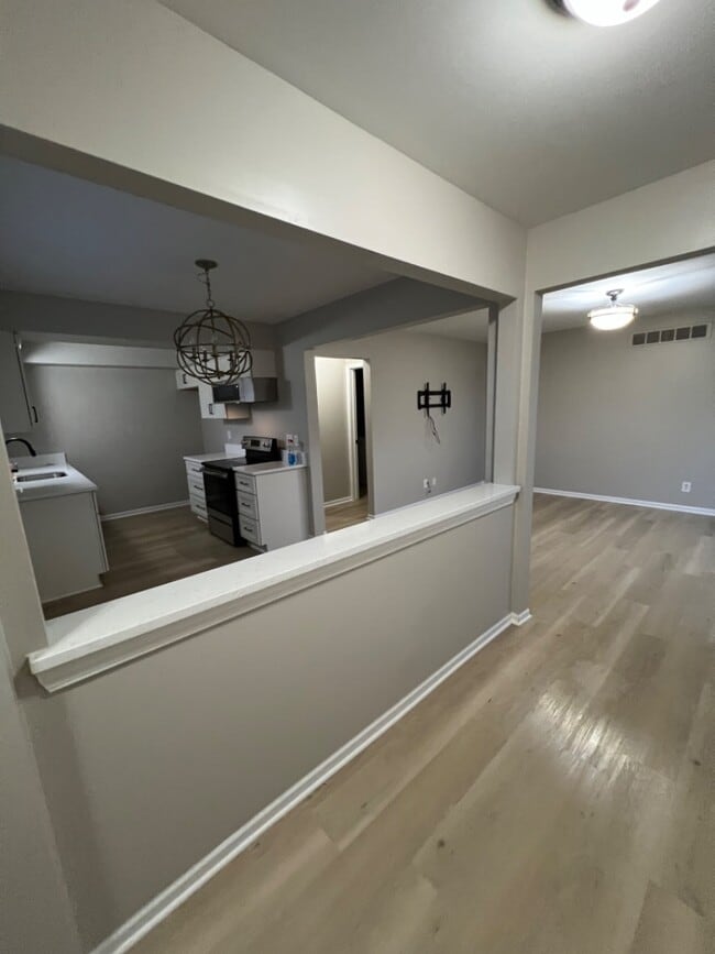 Photo - 16974 Cristina Ct