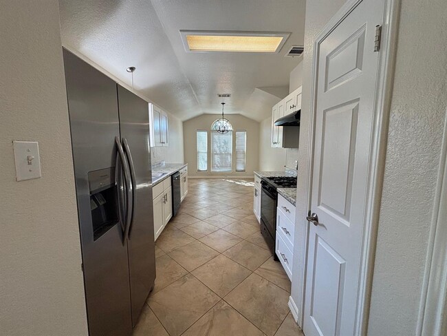 Photo - 2924 Settlement Dr