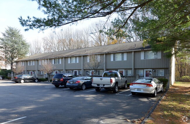 Bush Gardens - Bush Gardens Apartments