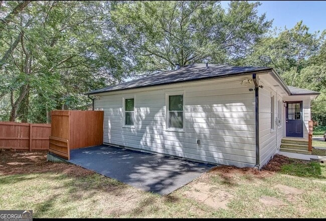 Photo - 2680 Acadia St