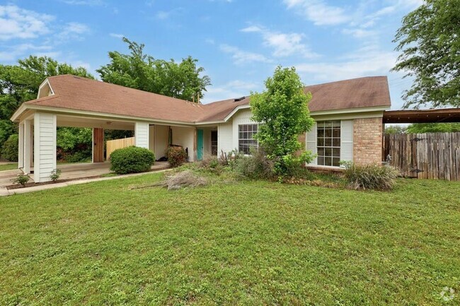 Building Photo - 7601 Woodstone Cove Rental