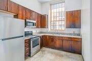 Studio - 525SF - Kitchen