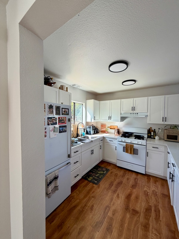 Photo - 310 W Simpson St Unit 320 (back )