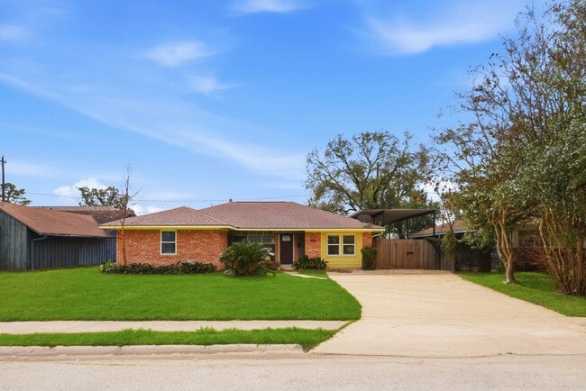 Photo - 4929 Libbey Dr