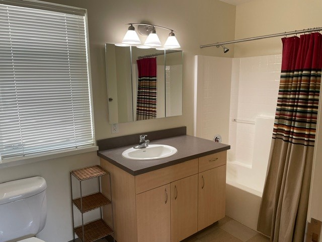 Photo - 113 N Avenue C Unit Apartment