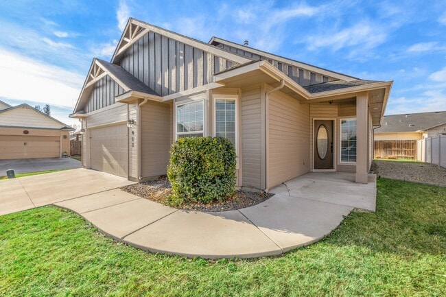 Photo - 911 N Scottish St