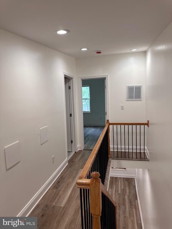 Building Photo - 458 Federal St Rental
