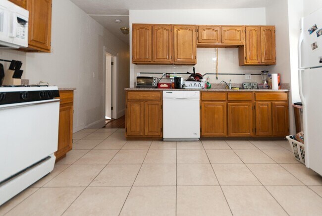 Photo - 42 Brainerd Rd Unit 2