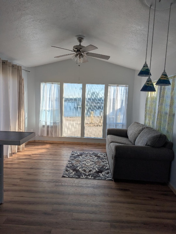 Photo - 4450 Pine Island Rd