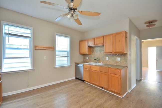 Photo - 818/820 Brady Unidad 820