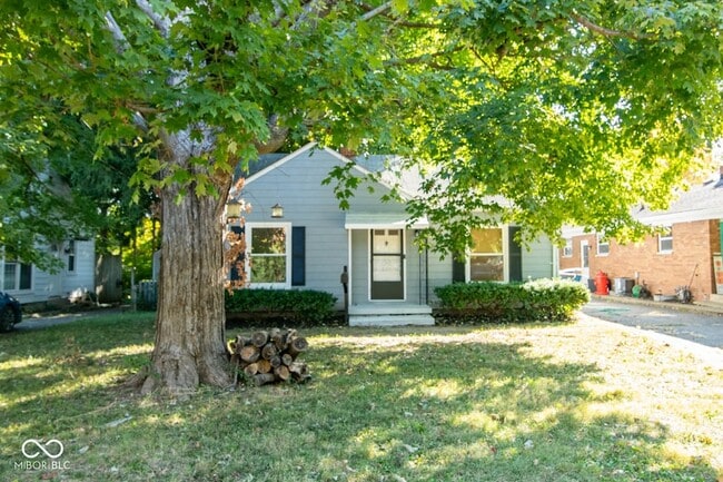 Photo - 4923 Carvel Ave