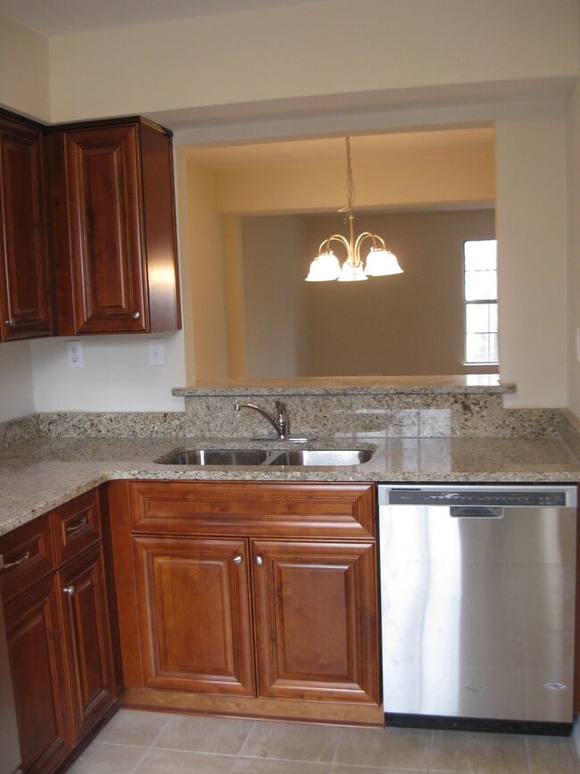 Photo - Beautiful 2 Bedroom townhouse in Thalia