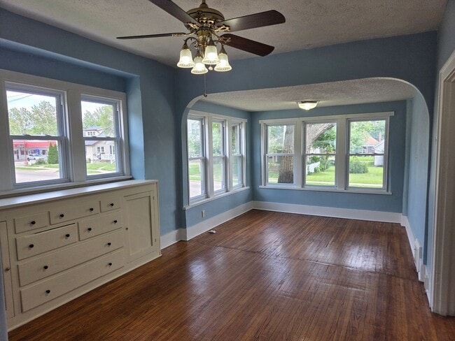 Photo - New Listing !!!