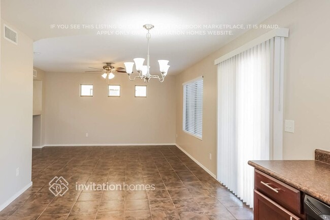 Photo - 1906 W Appaloosa Way