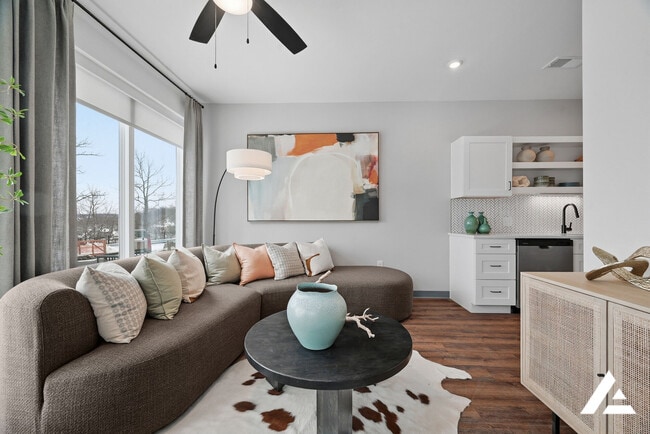 Photo - Apex Newbury