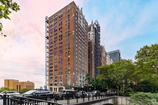 25 Tudor City Pl - 25 Tudor City Place