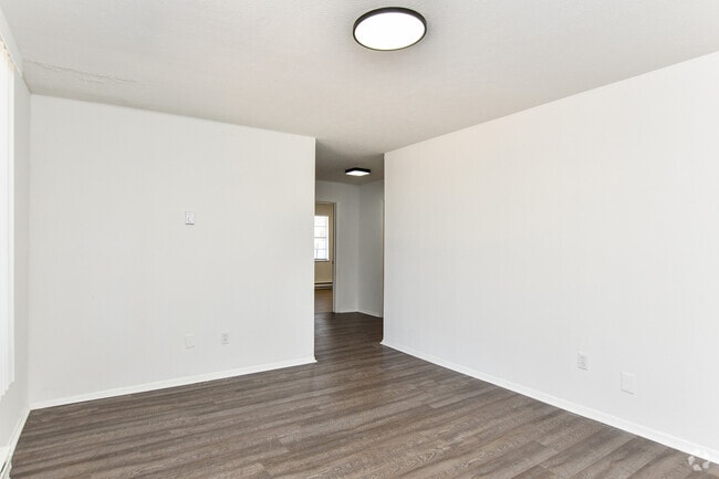 Building Photo - 409 Lily St Unit 4 Rental