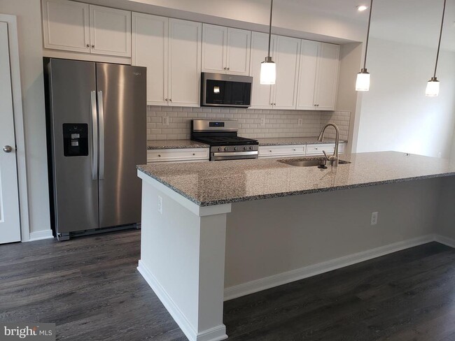 Photo - 112 Huff Dr Townhome