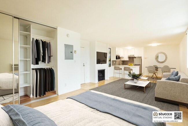 Photo - West Knoll Plaza Apartments