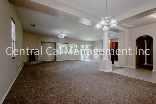 Photo - 3 Bedroom/2 Bath Home with Office in the Desired Northwest - $2495 Per Month