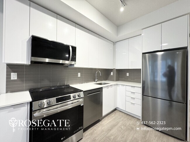 Photo - Modern 2-Bedroom Condo in a Prime Brampton Location Unit 216