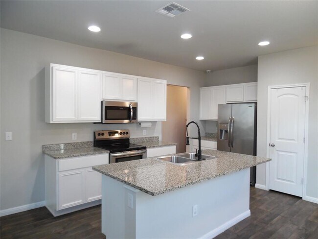 Photo - 604 Independence Ave