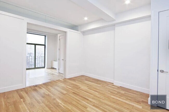 Building Photo - 210-220 East 22nd Street Rental