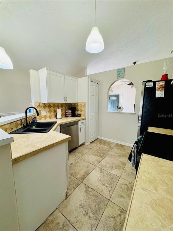 Photo - 30607 Birdhouse Dr