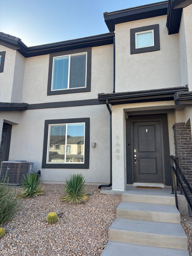 Photo - 1689 S Devils Garden Ln Townhome
