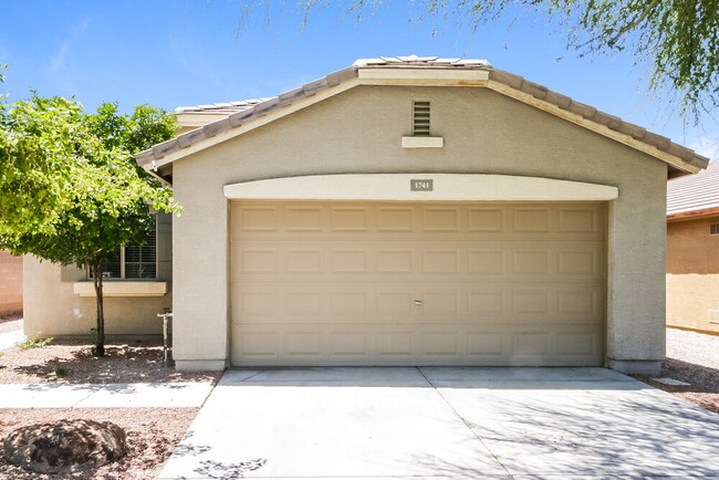 Photo - 1741 W Desert Mountain Dr House