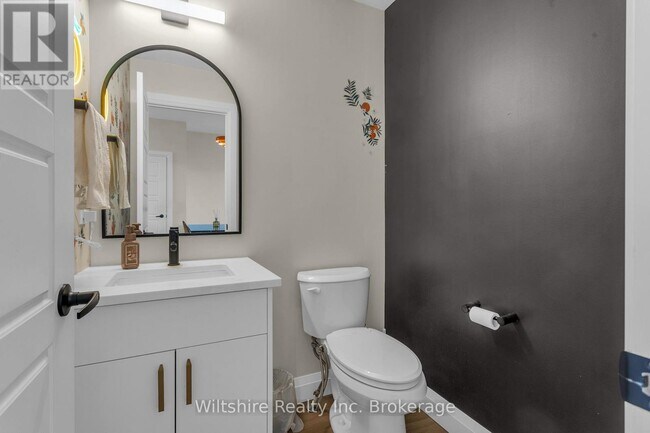 Photo - 361 Quarter Town Line