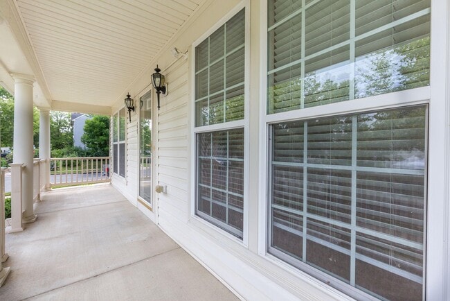 Photo - 20 Houser Dr