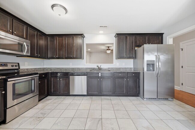 Photo - 3029 Edward Ct